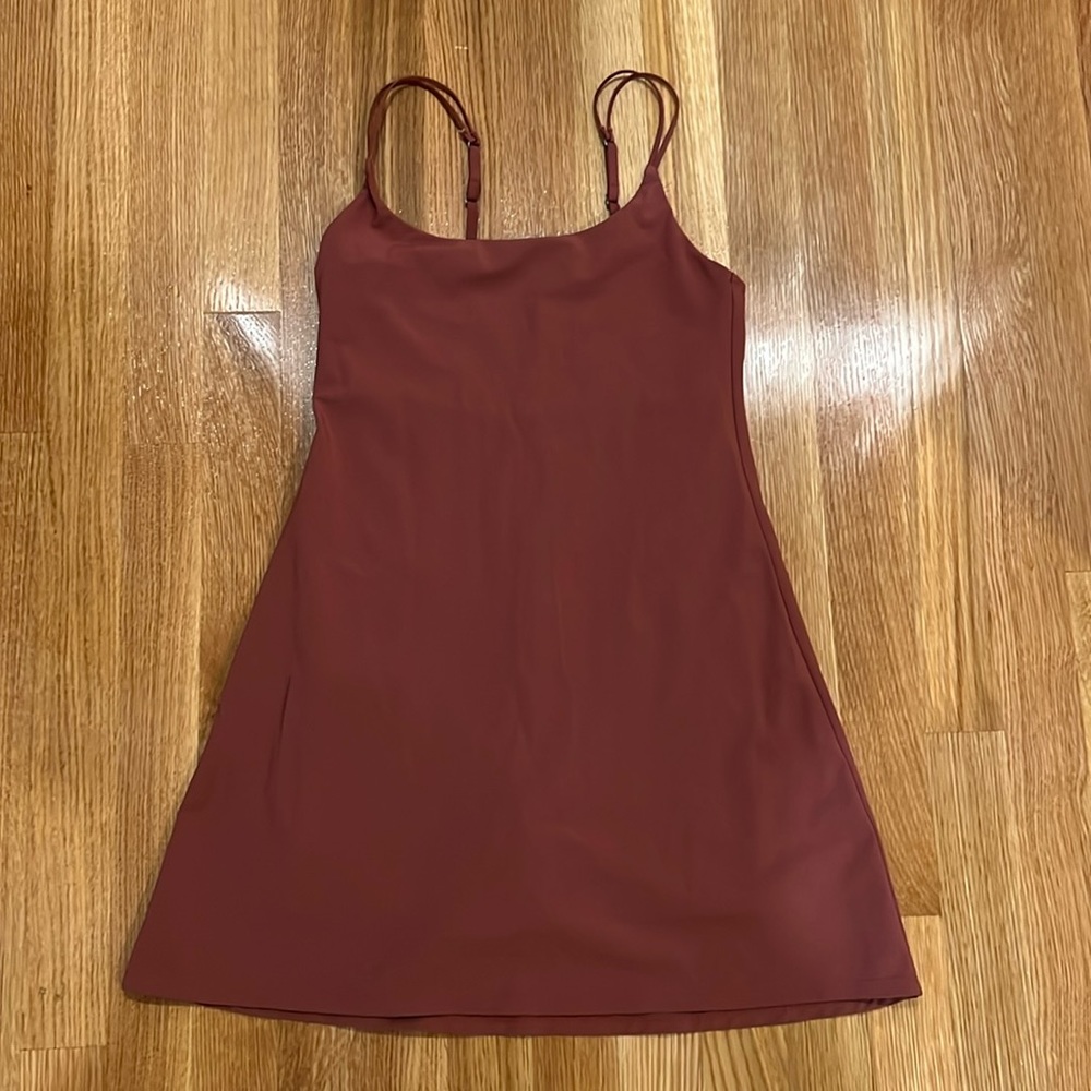 ABERCROMBIE TRAVELER DRESS
